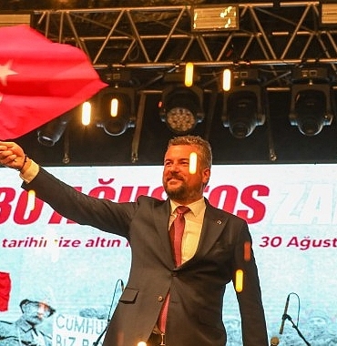 buyuk-zaferin-102-yilinda-bucada-gorkemli-kutlama.jpg