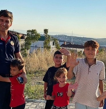 buyuksehir-itfaiyesi-cocuklarin-kahramani.jpg