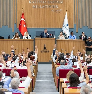 buyuksehir-yanginin-yaralarini-sarmak-icin-ozel-komisyon-kurdu.jpg