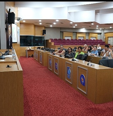 buyuksehirin-sahipsiz-sokak-hayvanlari-toplantilari-suruyor.jpg