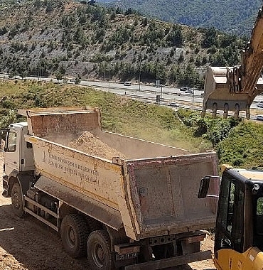 buyuksehirin-ulasim-yatirimlari-suruyor-yeni-acilan-yollar-trafige-nefes-oldu.jpg