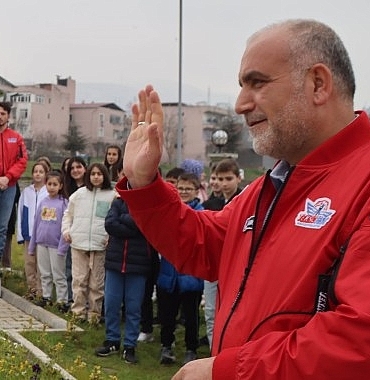 canikli-mucitler-goz-doldurdu-ucak-tasarladilar-roket-firlattilar.jpg
