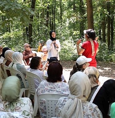 cocuklarla-anne-babalar-kaliteli-vakit-gecirdi.jpg