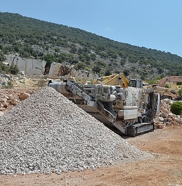 demre-yatikardic-yayla-yolu-yenileniyor.jpg