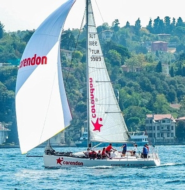 ilklerin-havayolu-corendon-airlines-arkas-aegean-link-regatta-yat-yarislarinda-goklerden-sonra-denizlerde-de-fark-yaratiyor.jpg