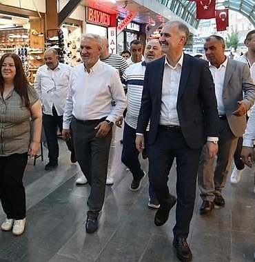 inegol-carsisinda-alisveris-senligi-bereketi.jpg