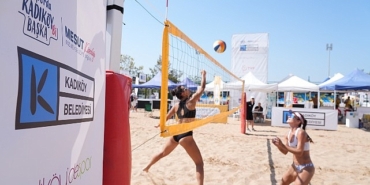 kalamista-plaj-voleybolu-turnuvasi-basladi.jpg