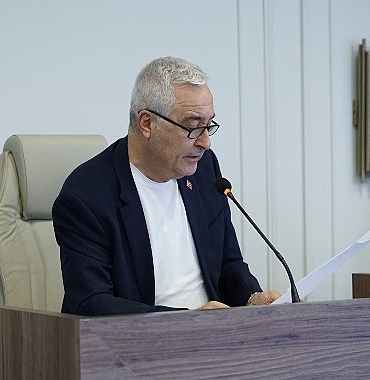 kemalpasa-belediyesi-agustos-ayi-olagan-meclis-toplantisi-kemalpasa-belediye-baskani-mehmet-turkmen-baskanliginda-yapildi.jpg