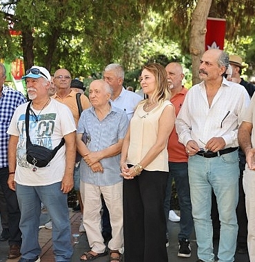 konakta-sancar-marufluya-ozlem-dolu-anma.jpg