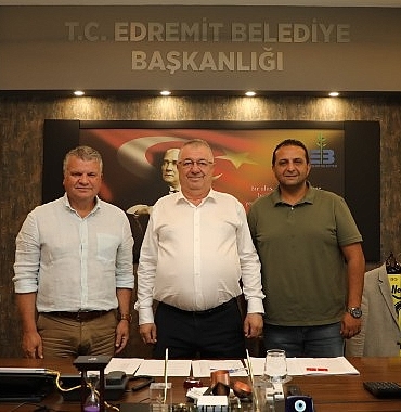 metin-tuncer-edremit-belediye-baskan-yardimcisi-oldu.jpg