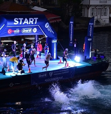 oral-b-challenge-istanbul-triatlonu-sinirlari-zorlayacak.jpg