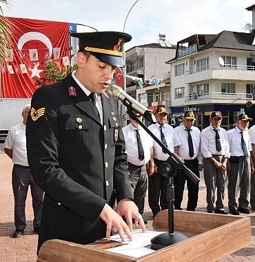 sanli-tarihimize-altin-harflerle-yazilmis-buyuk-zaferin-102-yil-donumu-iznikte-duzenlenen-torenlerle-kutlandi.jpg