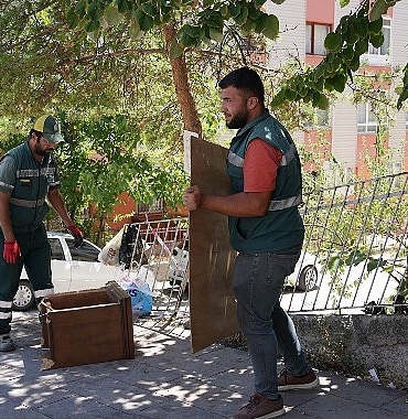 temiz-sokak-sloganiyla-51-mahalle-yikaniyor.jpg