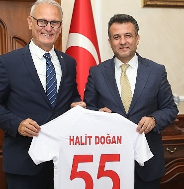 thf-baskani-kilic-hentbolu-turkiyenin-dort-bir-yanina-yaymayi-hedefliyoruz.jpg