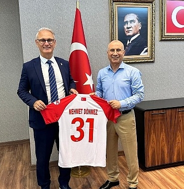 thf-baskani-ugur-kilic-hentbolun-gelisimi-icin-adana-ve-iskenderunda-temaslarda-bulundu.jpg