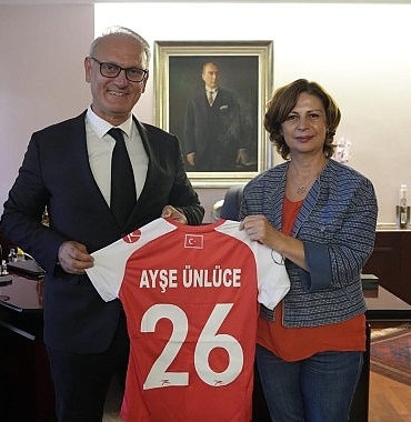 turkiye-hentbol-federasyonu-baskani-ugur-kilic-eskisehirde-hentbol-icin-onemli-temaslarda-bulundu.jpg