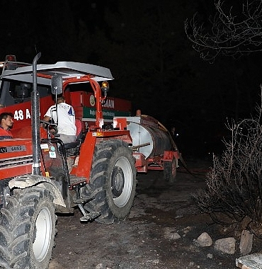 yangina-ilk-mudahale-tankerleri-orman-yanginlarinda-etkili-oldu.jpg