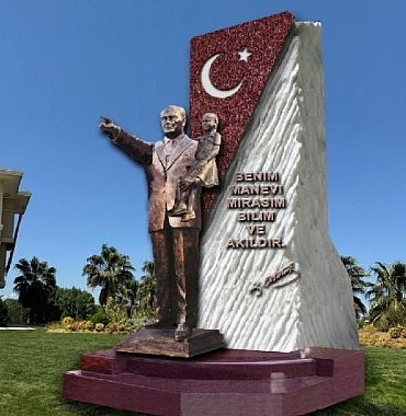 zafer-bayrami-osmangazide-coskuyla-kutlanacak.jpg