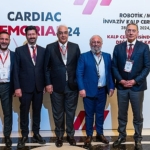 10-kalp-hastasindan-9u-kucuk-kesi-ve-robotik-cerrahi-ile-iyilesebiliyor.jpg