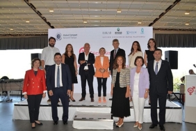 7-gucumuz-esitligimiz-zirvesi-kadin-liderligi-ve-esit-ise-esit-ucret-temasi-ile-bursada-gerceklestirildi.jpg