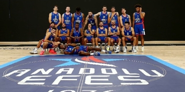 anadolu-efes-2024-25-sezonu-euroleague-medya-gununu-yeni-evi-basketbol-gelisim-merkezinde-duzenledi.jpg