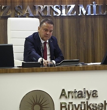 antalya-itfaiyesi-arac-filosunu-guclendiriyor.jpg