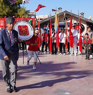 ayvalikta-gaziler-gunu-kutlandi.jpg