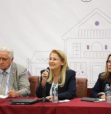 bakirkoyde-mahalle-bulusmalarinin-ilki-atakoylulerle-gerceklestirildi.jpg
