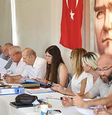 baskan-denizli-mujdeli-haberi-verdi-alacatida-31-yillik-kangren-son-buldu.jpg