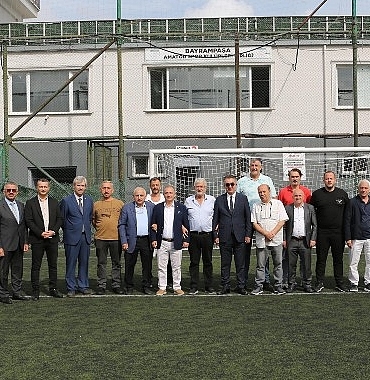 baskan-mutlu-bayrampasa-kulupler-birligi-ile-bulustu.jpg