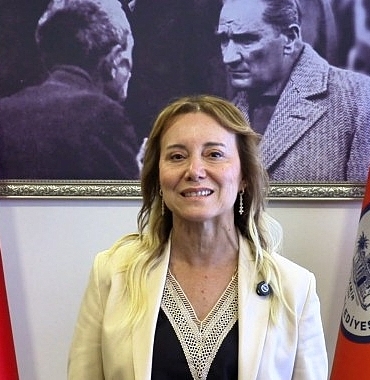 baskan-mutludan-9-eylul-mesaji-mutlu-9-eylul-bagimsizligimizin-ve-ozgurlugumuzun-simgesidir.jpg