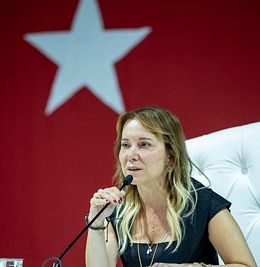 baskan-mutludan-meclis-toplantisinda-mujde-seli.jpg