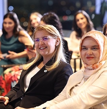baskan-ovalioglu-kadinlarin-siyasette-yer-almasi-adalet-ve-demokrasi-meselesidir.jpg