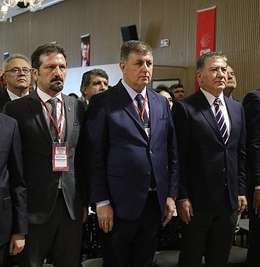 baskan-tugay-birinci-basamak-ve-koruyucu-saglik-hizmetleri-calistayina-katildi-izmirlilere-ucretsiz-hpv-asisi-ve-ureme-sagligi-hizmeti.jpg