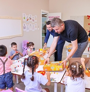 buca-belediyesinden-miniklere-ucretsiz-egitim-seti.jpg