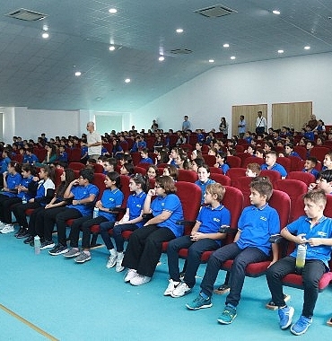 burhaniye-belediyesinden-680-kisiye-cevre-egitimi-verildi.jpg
