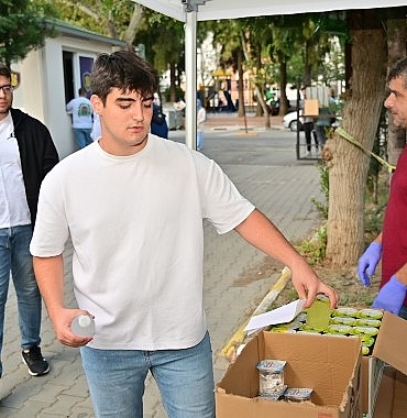 buyuksehirden-memur-adaylarina-destek.jpg
