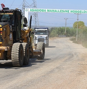 buyuksehirden-serik-asagioba-mahallesinde-asfalt-calismasi.jpg