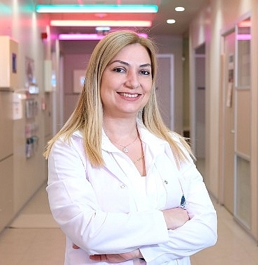 cocugunuzdaki-bu-isaretleri-goz-ardi-etmeyin-sosyal-medya-intihar-dusuncelerine-neden-olabiliyor.jpg