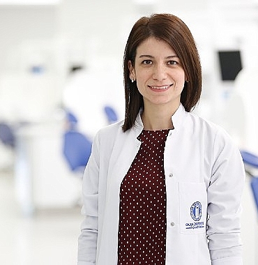 cocuklarda-curuyen-sut-disleri-cene-yapisini-etkileyebiliyor.jpg