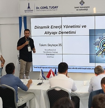 create-in-izmir-yaratici-kent-teknolojileri-temali-ideathon-yapildi.jpg