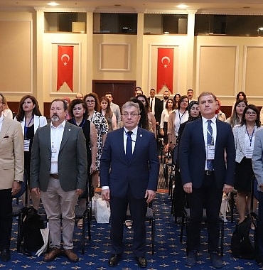 deunun-onculugunde-geriatri-gunleri-11-kez-duzenlendi.jpg