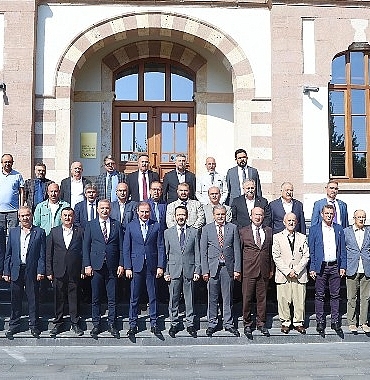 esnaf-odalari-birliginden-ahilik-haftasinda-konya-buyuksehire-ziyaret.jpg