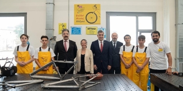 eti-sari-bisiklet-meslek-liselerinde-bisiklet-uretimi-egitimlerini-baslatiyor.jpg