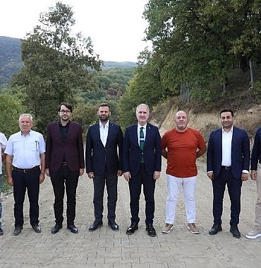 hilmiye-ve-hacikarada-parke-tas-kaplamalari-tamamlandi.jpg
