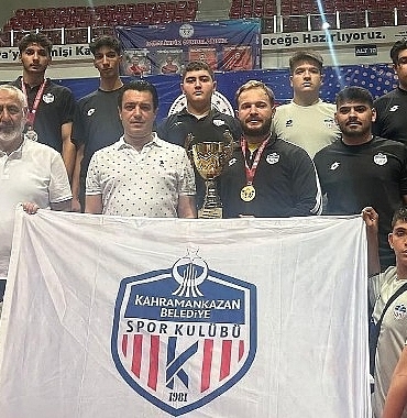 kahramankazan-belediyespor-kulubunden-halterde-tarihi-basari.jpg