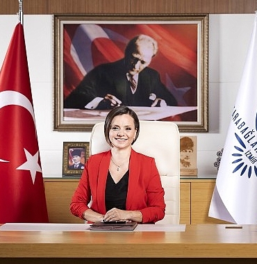 karabaglar-belediyesinden-egitime-sosyal-destek.jpg