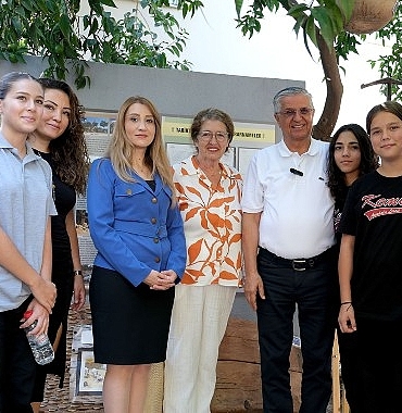 kemer-belediyesi-kultur-evinde-sergi.jpg