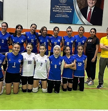 kucuk-sultanlar-sezona-galibiyetle-basladi.jpg