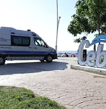 mavi-ambulanslar-ve-saglik-ekipleri-plajlarda-gorev-basindaydi-buyuksehir-en-zor-anlarinda-yanlarindaydi.jpg